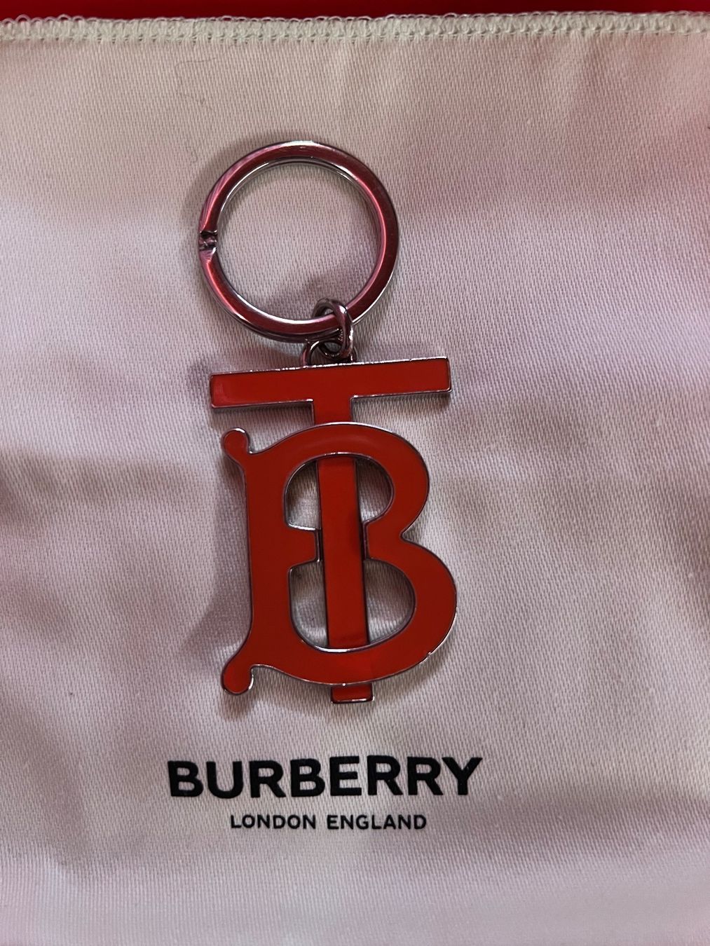 Burberry Portachiavi: Burberry Schlüsselanhänger – Usato da Küssnacht am Rigi venduto da CHM_1234 1