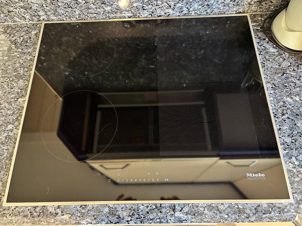 Miele Cuisinières: Miele Induktionsherd – D'occasion à Sirnach par c.schnelli 1