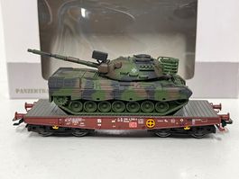 4MFOR BY MÄRKLIN ART.NO. 48714 Panzertransport mit Leopard l