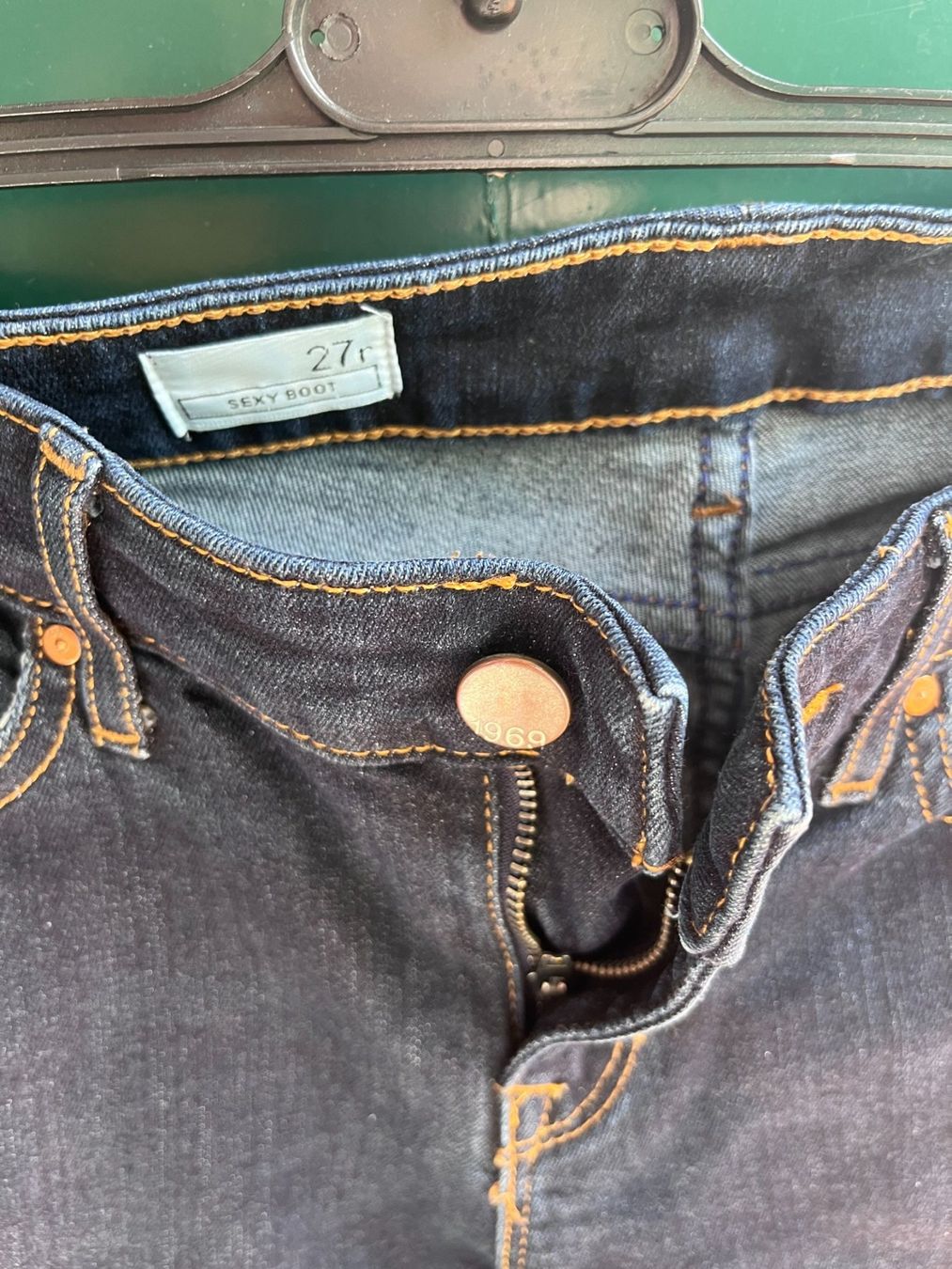 Gap Jeans: Jean GAP bootcut 27r – Nuovo (secondo la descrizione) da Pully venduto da Artemisya 1
