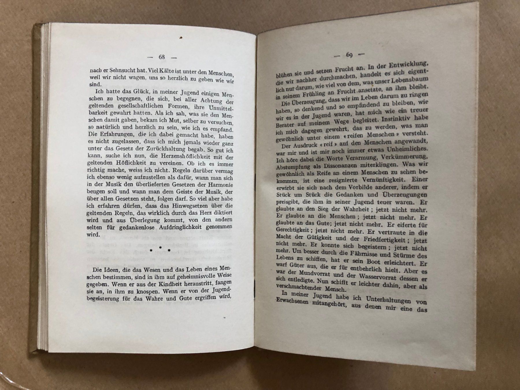 Bücher: Albert Schweitzer: Aus meiner Kindheit – Gebraucht aus Zürich von allp 8
