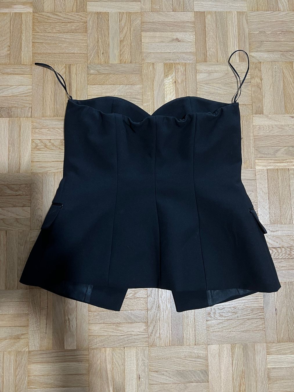 Zara Top: Zara Bustier Top Gr. M Schwarz – Nuovo (secondo la descrizione) da Basel venduto da hol_8ldp 3