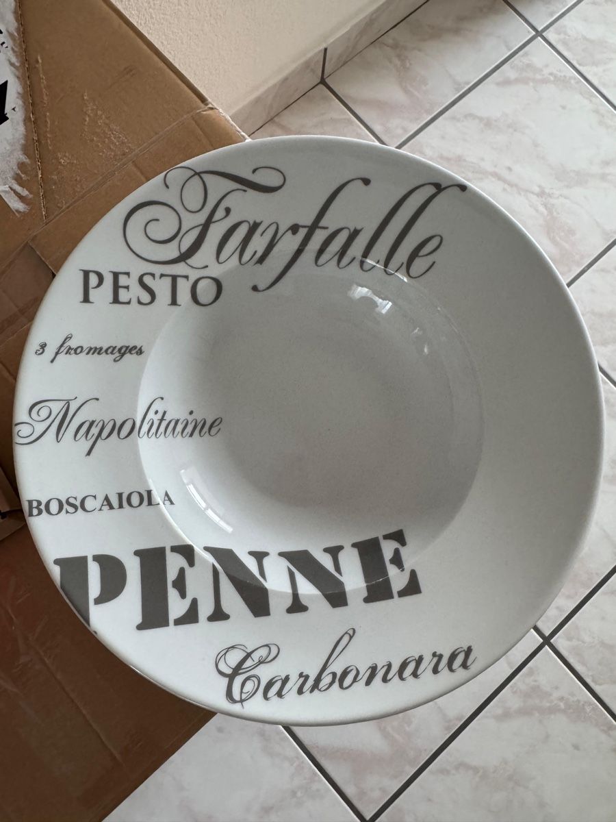 Set di piatti: 6er-Set tiefe Pastateller – Usato da Sementina venduto da RiccardoCo