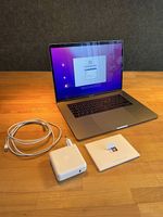 MacBook Pro 15, (2018), Intel i7, 512 GB SSD