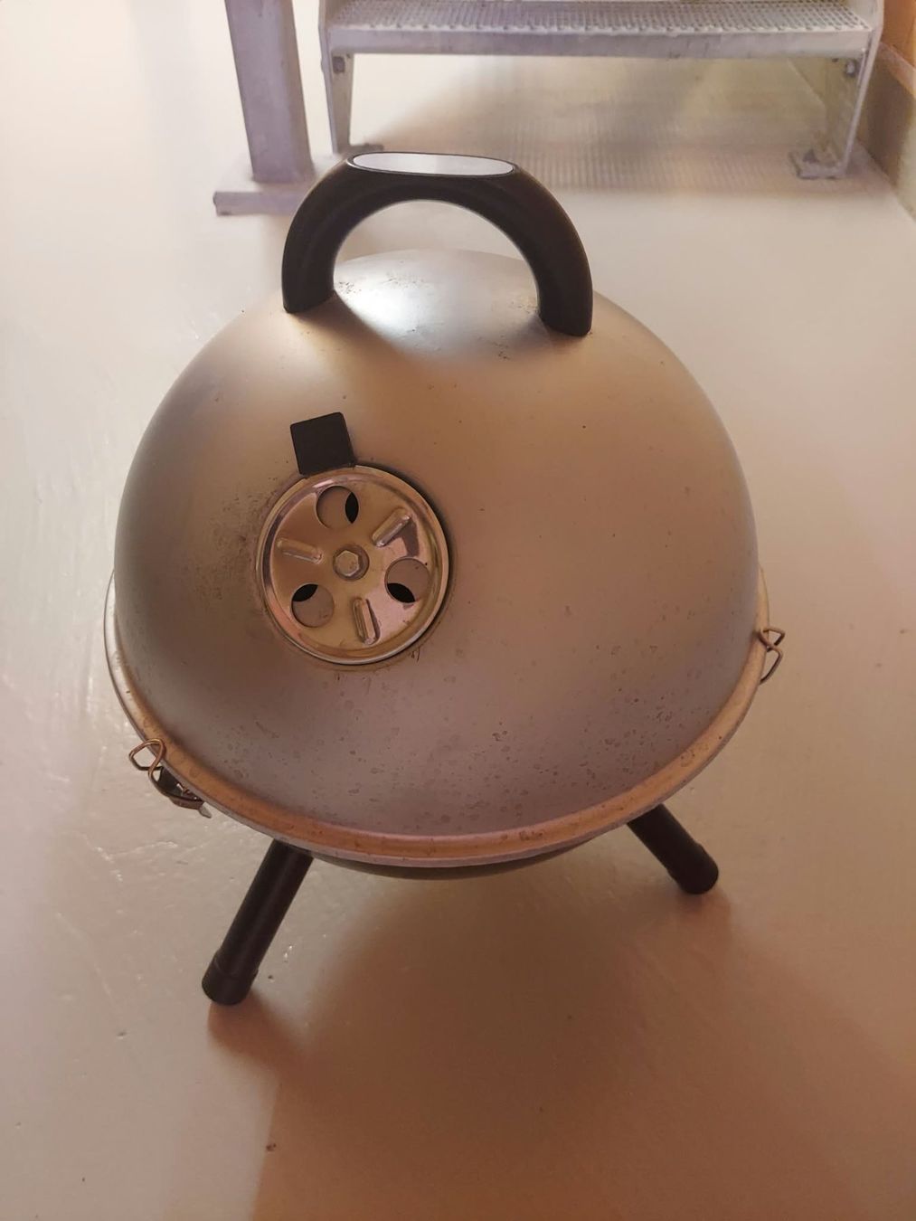 Grils: Minigrill – D'occasion à Elgg par Schnuuz1