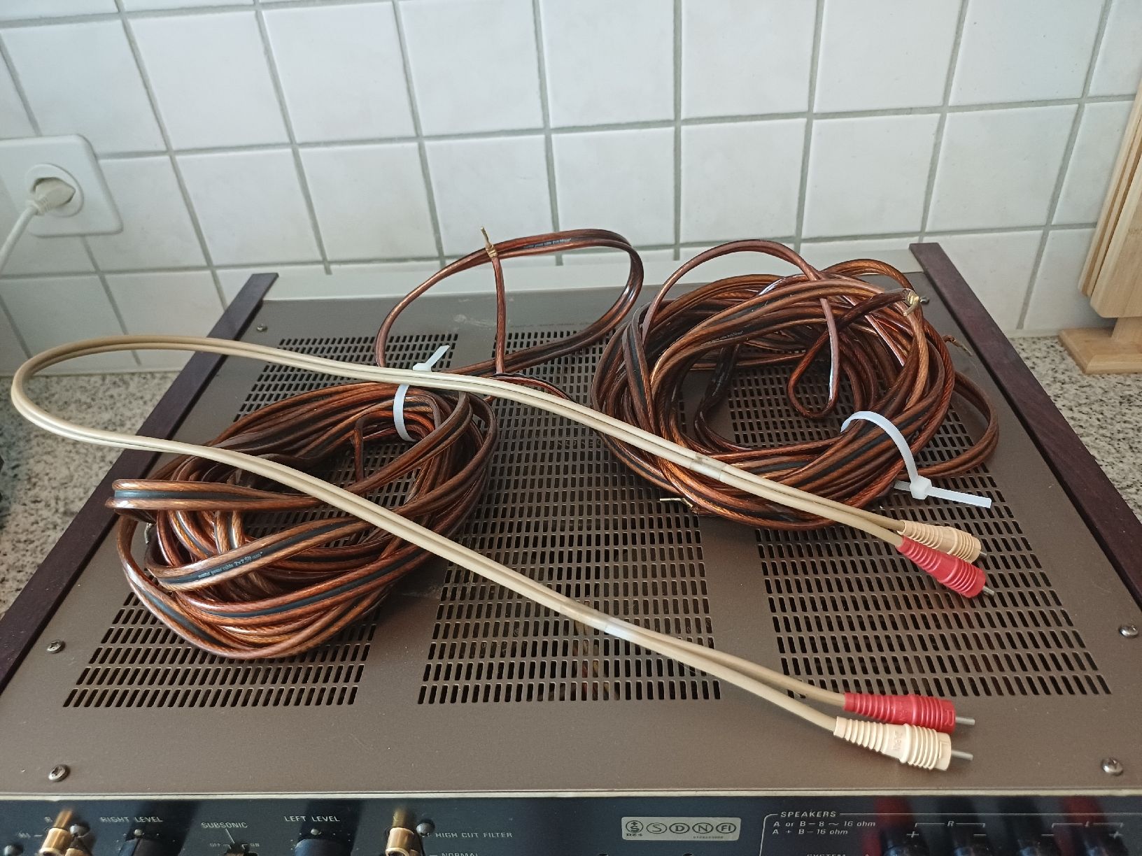 Denon Amplificatori: Denon High-End Vintage Kombi – Usato da Männedorf venduto da wernerw2000 8