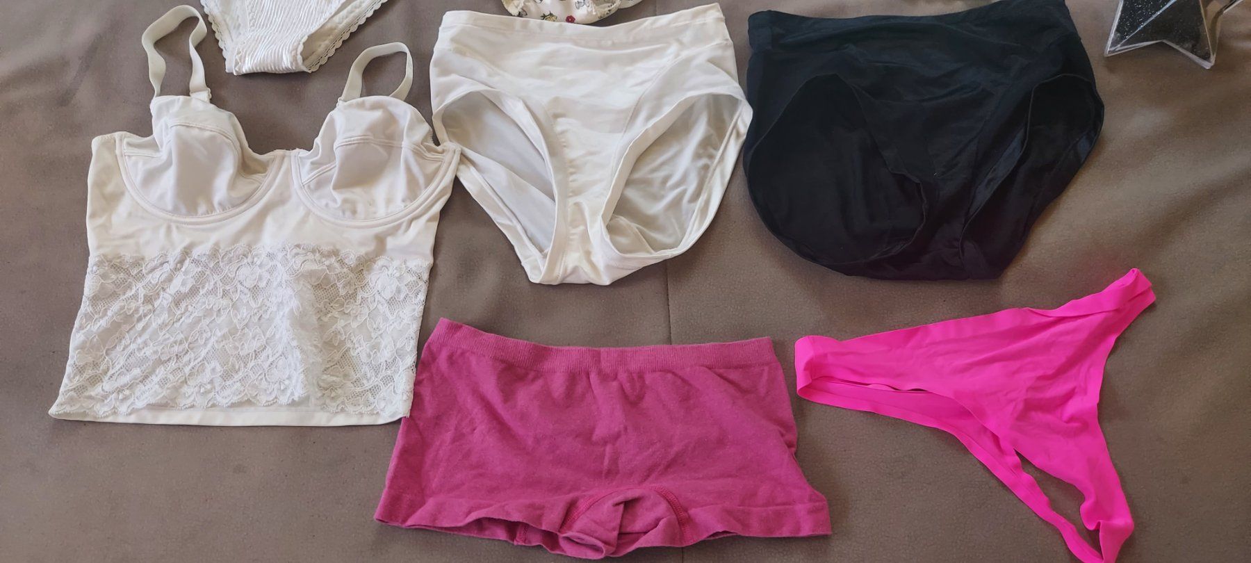 Altra biancheria intima: Lingerie – Nuovo (secondo la descrizione) da Liestal venduto da swary007 7