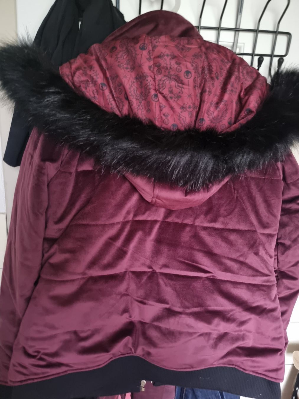 Giacche: Hogwarts Harry Potter Jacke – Usato da Konolfingen venduto da Goofy021 2
