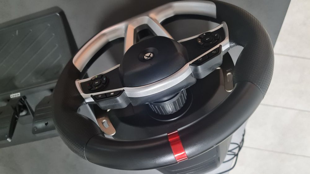 HORI Force Feedback Racing Wheel DLX | Kaufen auf Ricardo