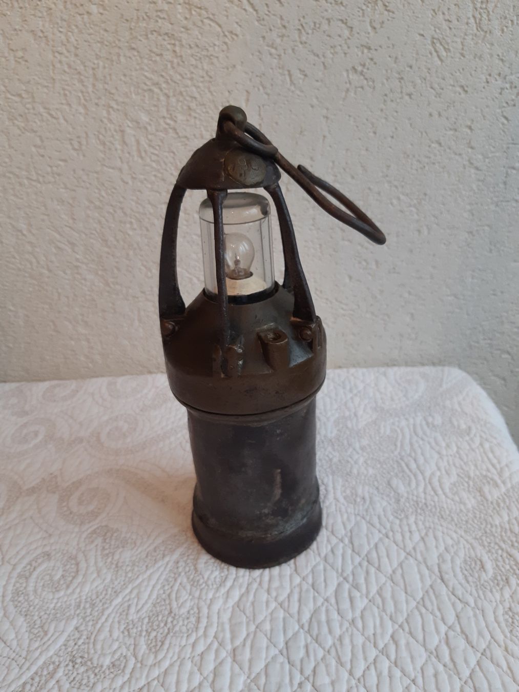Lampade: Lampe de mineur ancienne – Usato da lausanne venduto da josianemuller