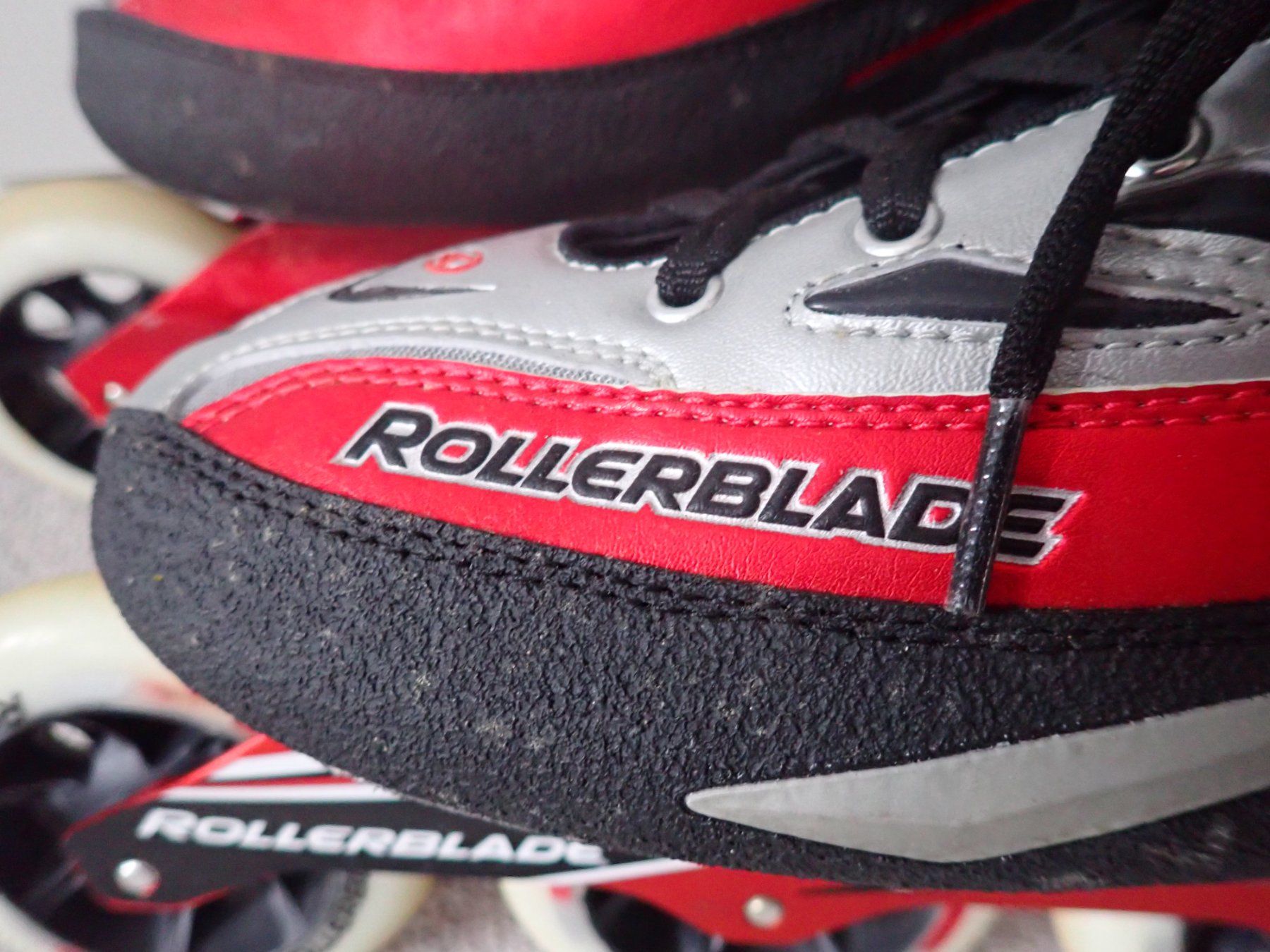Pattini in linea & Pattini a rotelle: Rollerblade – Usato da Hünenberg See venduto da Josefina 1