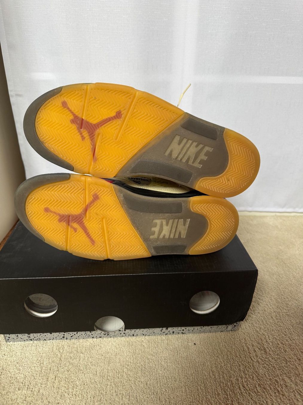 Off-White Scarpe da uomo: Jordan 5 Off White Sail – Usato da Visperterminen venduto da lgresell 4