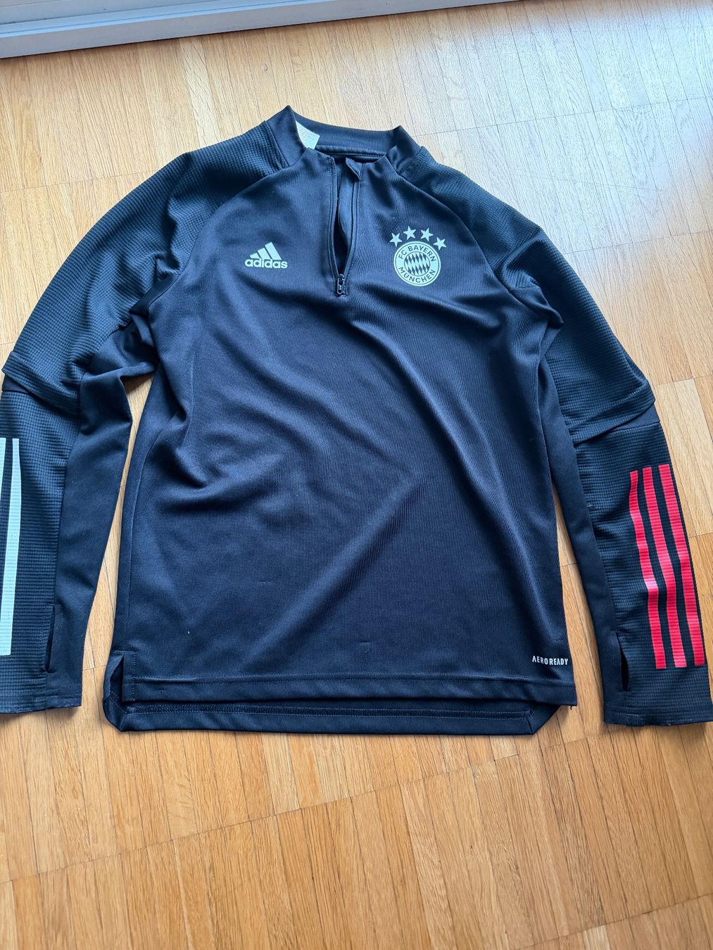 Adidas Maglioni & Felpe: FC Bayern Trainings Oberteil – Usato da Opfikon venduto da Lui_07
