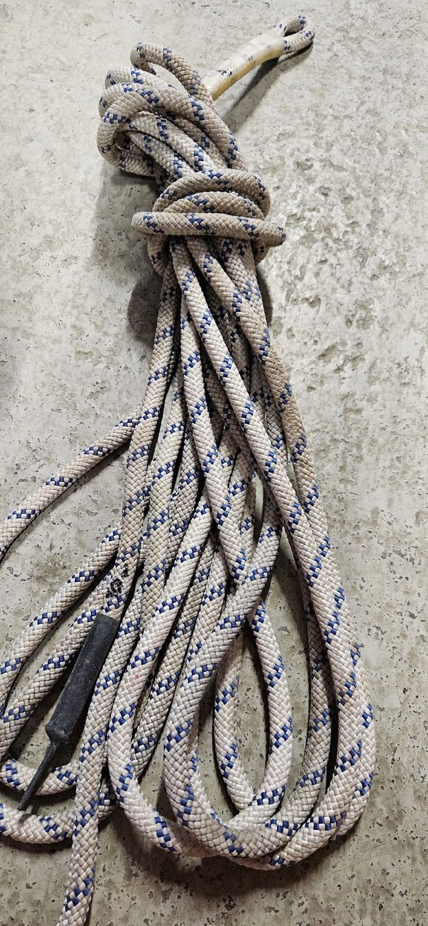 Petzl Corde: Kletterseil 10 Meter Lange  – Usato da Baar venduto da Vel...Baar45 2