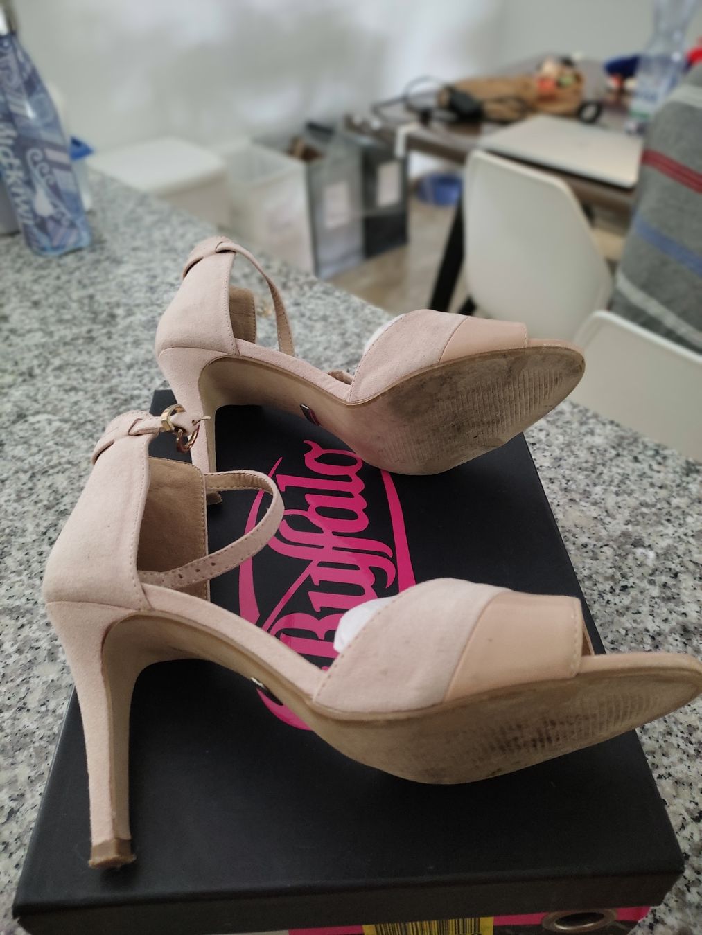 Buffalo Scarpe da donna: Wenig getragene schicke Buffallo Schuhe - Grösse 37 – Usato da Greifensee venduto da veronikas1984 3