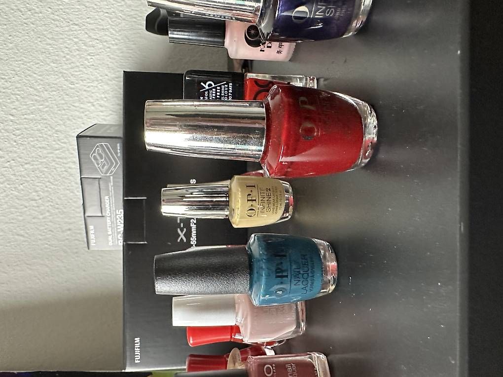 Smalto per unghie: Nagellack – Usato da Basel venduto da ann_cq59 3
