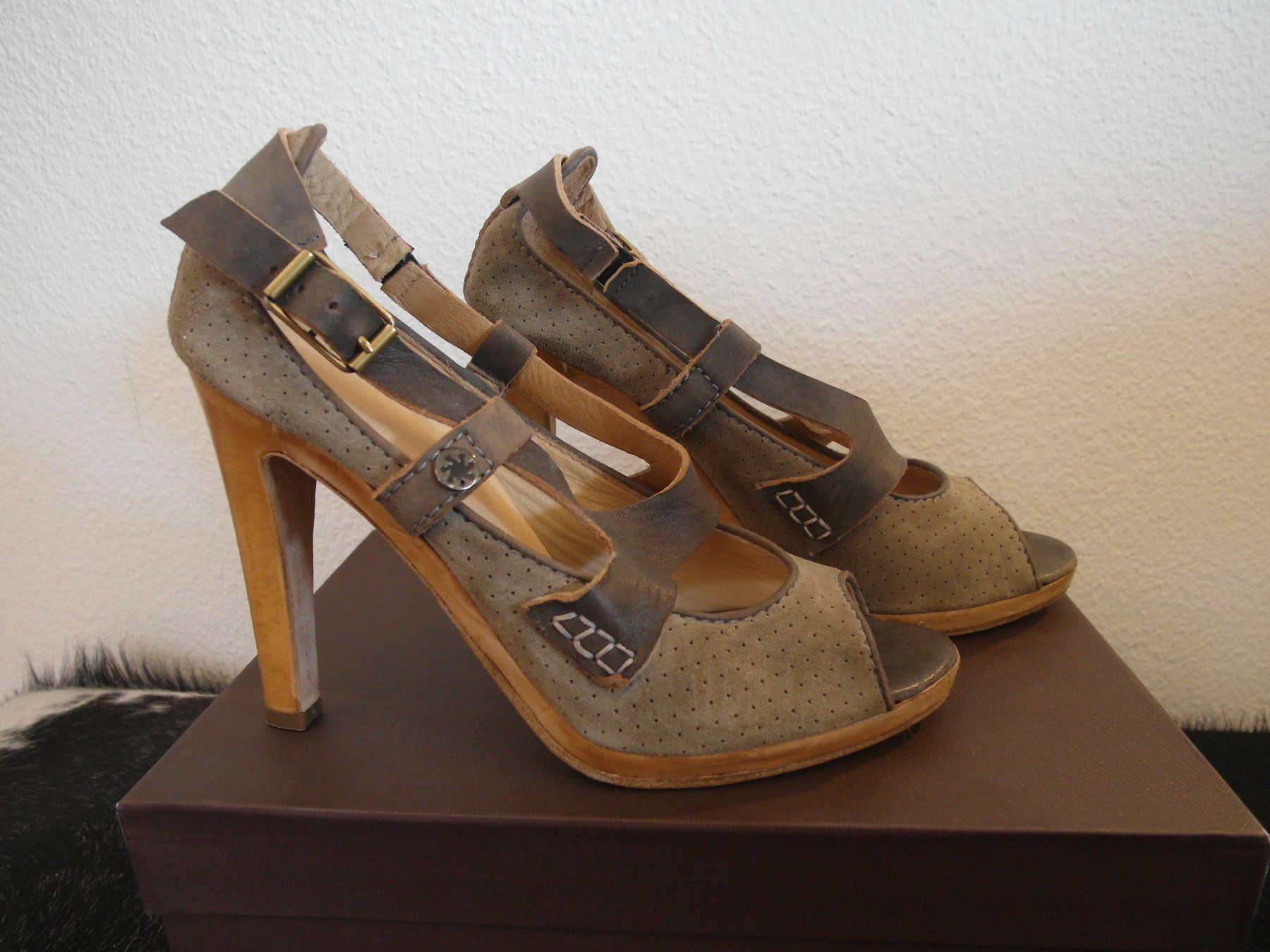 Scarpe da donna: MAO Echtleder Schuhe 40 – Nuovo e nell'imballaggio originale da Luzern venduto da schuhparadies159