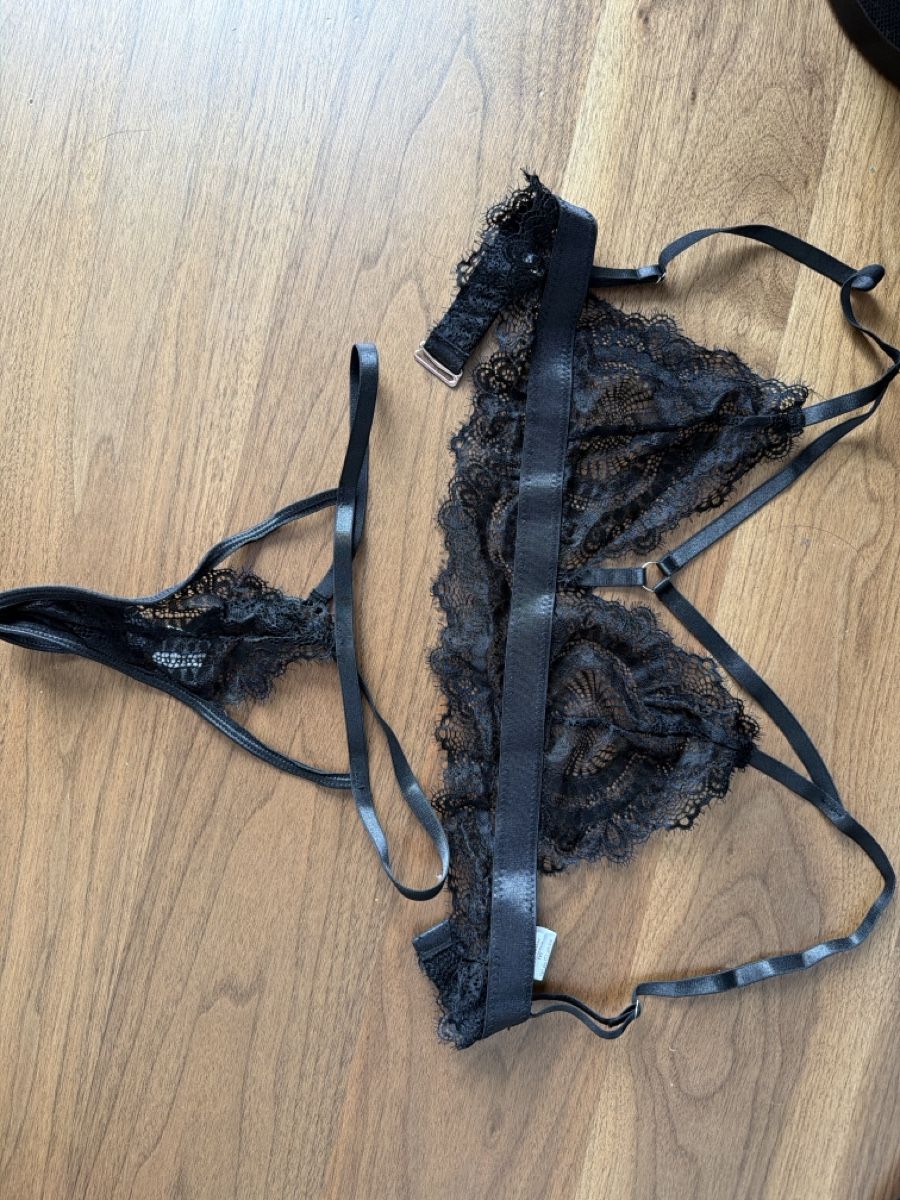 Altra biancheria intima: Schwarzes Spitzen-Set Dessous, Grösse M neu – Nuovo (secondo la descrizione) da Weggis venduto da Doris