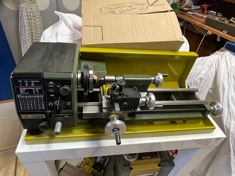 Proxxon 24082 Schneideisenhalter it Schneideisen für Drehaschine