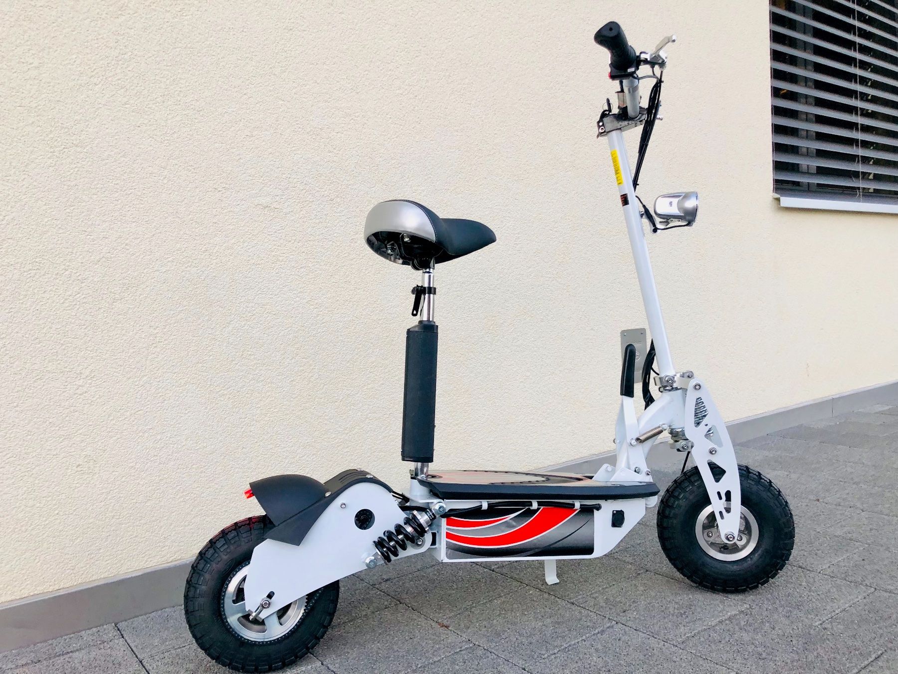 E-Trotti 500w , Elektro Scooter 500 Watt, E- Velo , E- Bike (Neu und ...