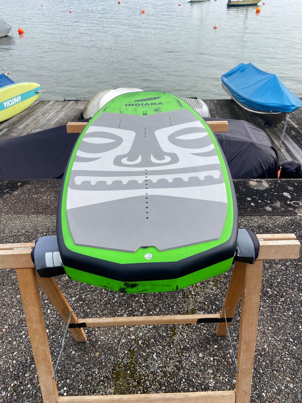 Indiana Surfboards & Schwimmbrette: Indiana 65 L Wing Foil Carbon – Gebraucht aus Oberrieden von WhiteWaveAG