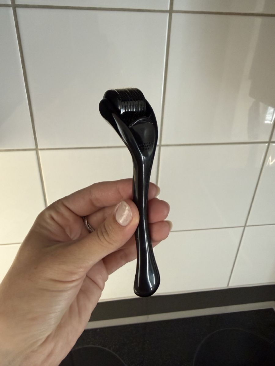 Gesichtspflege: Derma Roller Gesichtspflege - NEU – Neu (gemäss Beschreibung) aus Oberhofen Thun'see von KeleshC