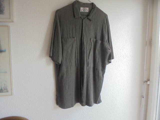 Blusen: Bluse grau/braun Gr. L – Gebraucht aus Hinwil von Glasperlen