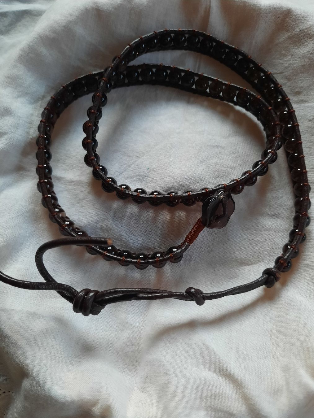 Bracciali & Braccialetti: Braunes Lederarmband mit Glasperlen – Nuovo (secondo la descrizione) da Unterterzen venduto da elebo 1