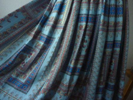 Sommerlicher Maxirock, Gr. S/M, Blau mit Muster,  VIcolo