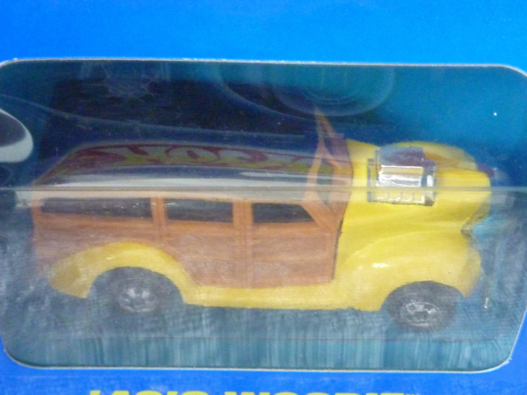 Hot Wheels Modellautos: Ford Woodie 1940  1:64 – Neu und originalverpackt aus Dürrenäsch von Cobra1ch 3