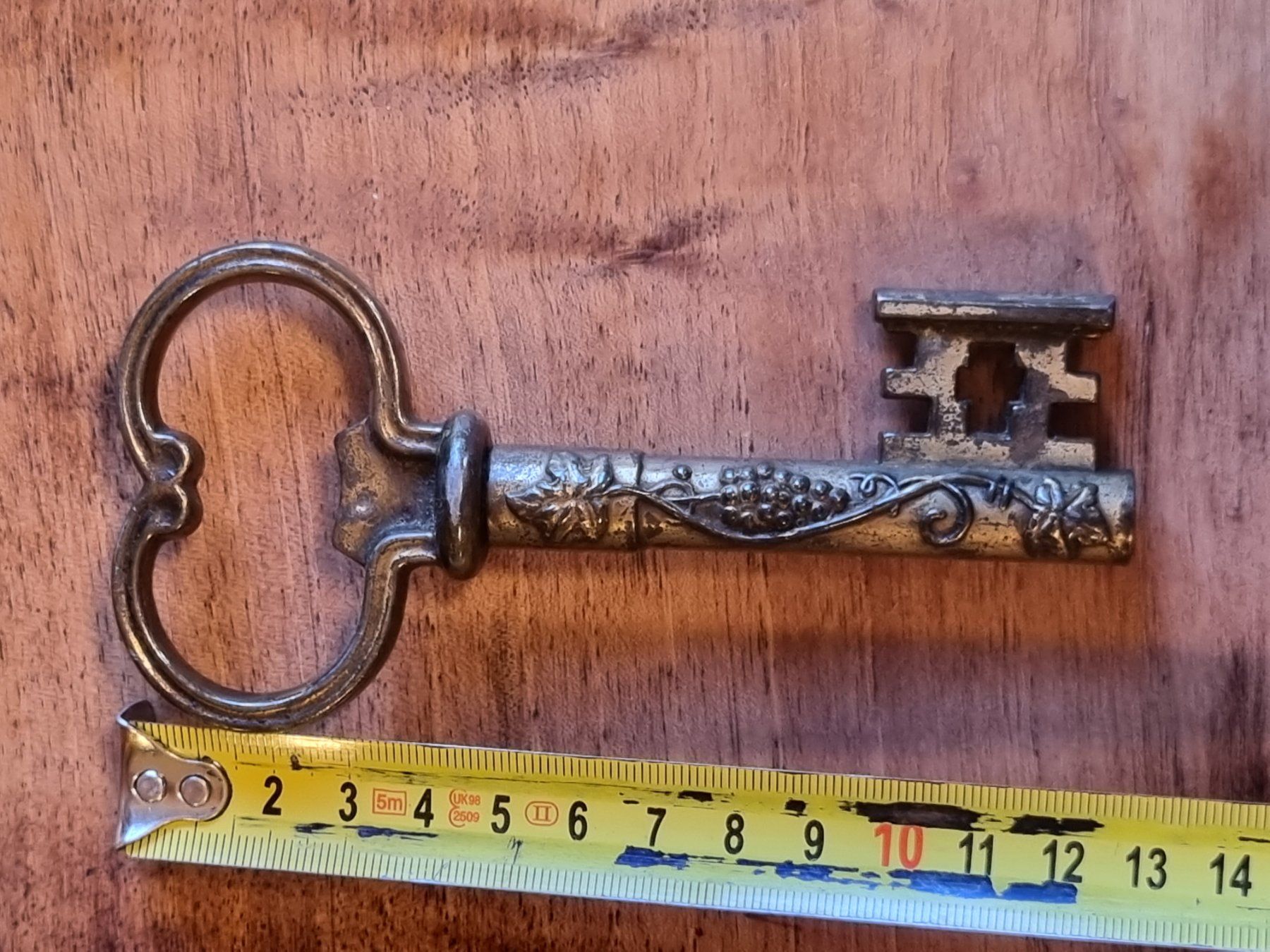 Apribottiglie & Tappi per chiusura: Vintage Korkenzieher Schlüssel Messing Deko – Usato da Scharnachtal venduto da devin03 3