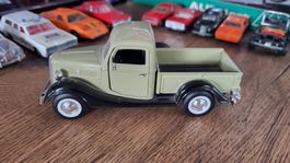 Ford PickUp 1937 1:34 Superior SS 5607