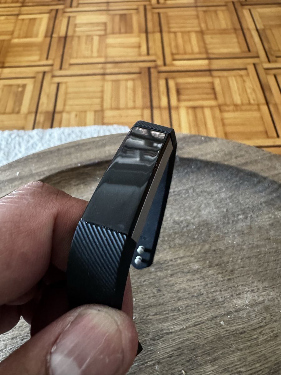 Fitbit Smartwatch: Fitbit – Difettoso da Vevey venduto da Eiden77 4