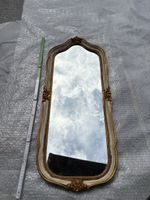 Grand miroir mural vintage - Cadre patiné blanc et doré