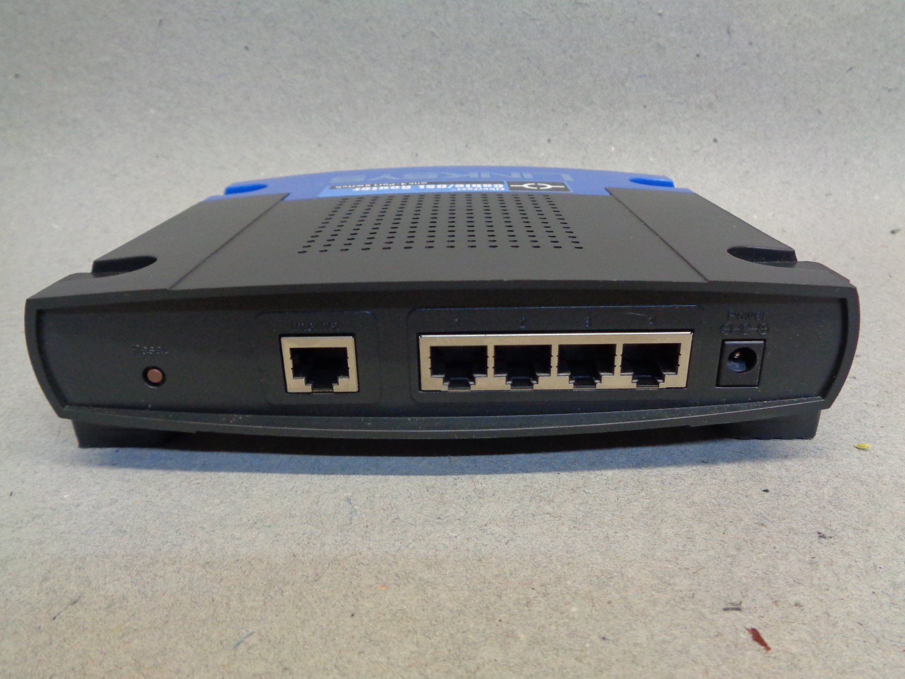 Linksys Modems & Router: Router / Etherfast Cabel / DSL / 4 Port Switch – Gebraucht aus Aarwangen von SEC500 3