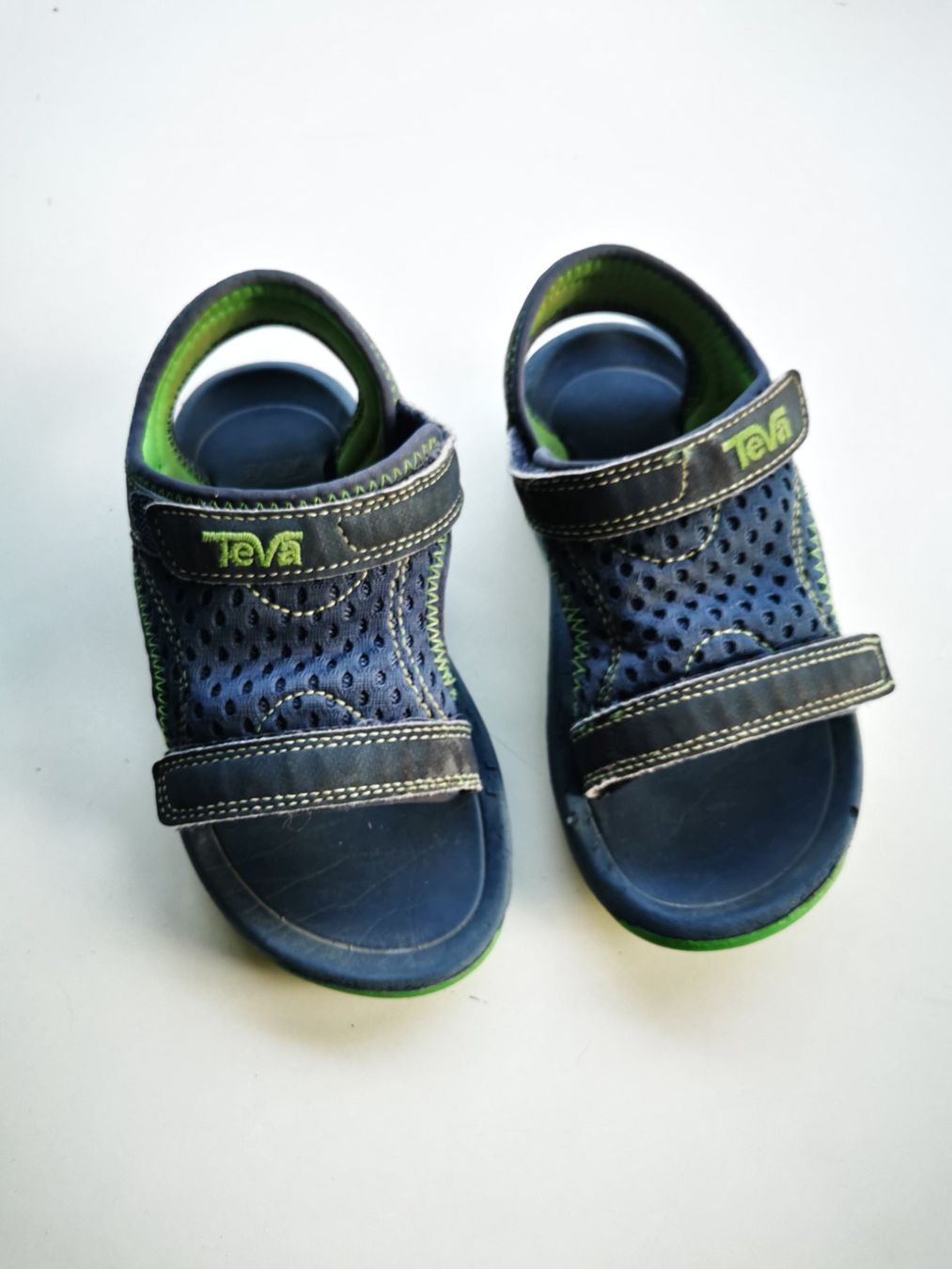 Teva Scarpe per ragazzi: Teva Sandalen, Gr. 27-28 – Usato da Bremgarten venduto da MatthewR
