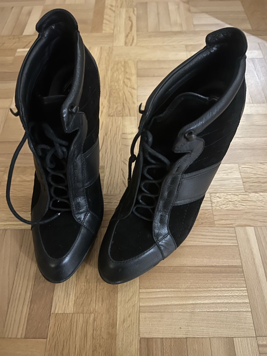 Tod'S Scarpe da donna: Tod’s Stiefeletten – Usato da Zumikon venduto da timmy15