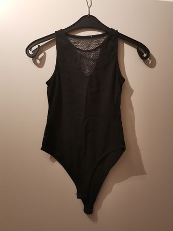 Schwarzer Body mit Netzeinsatz Gr. S / 36