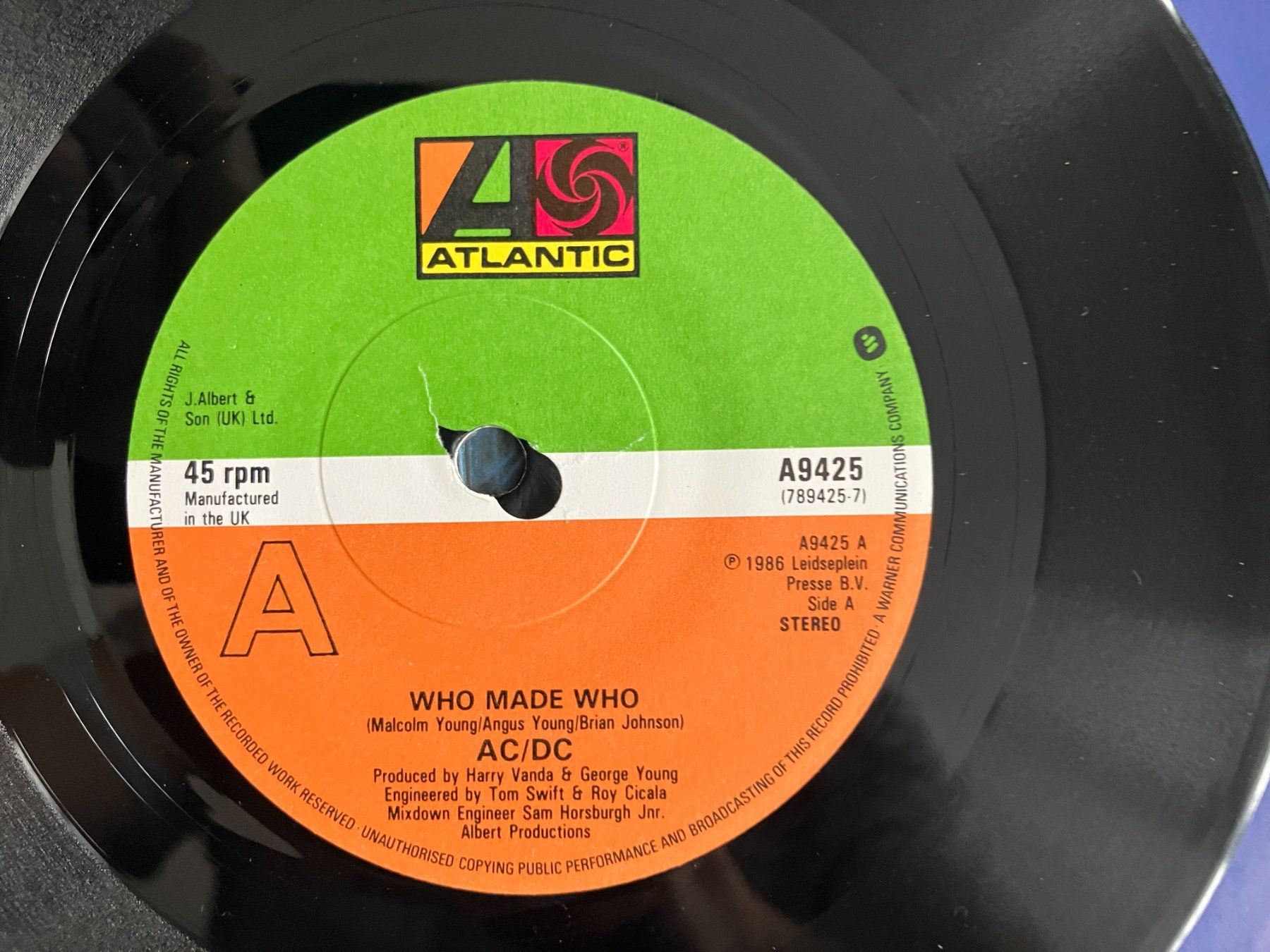 Vinyles: AC/DC – D'occasion à Aarwangen par Jukebox3 3