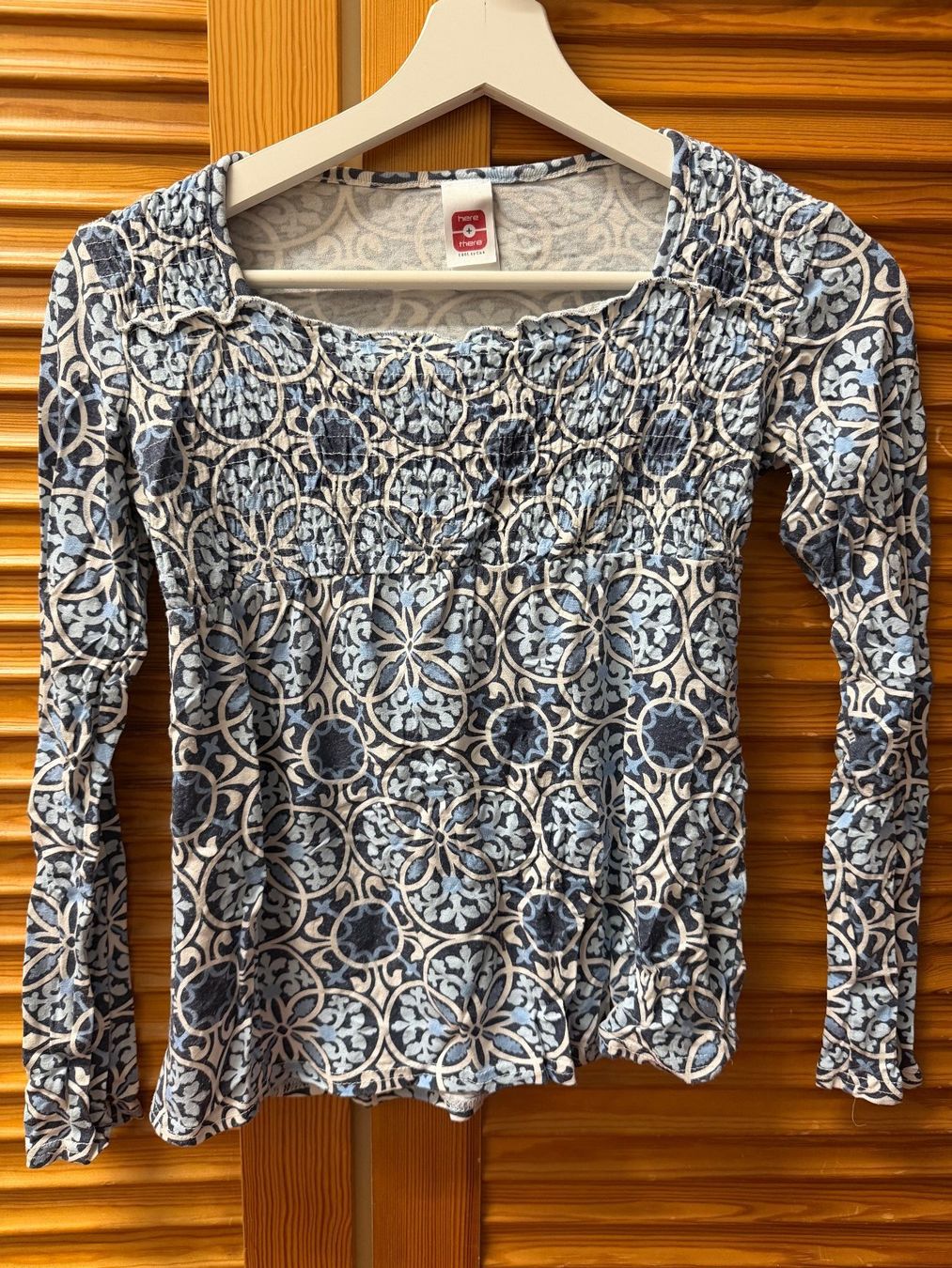 C&A Blusen, T-Shirts & Tops: C&A Bluse/Oberteil – Gebraucht aus Eschenbach LU von jjasmiin