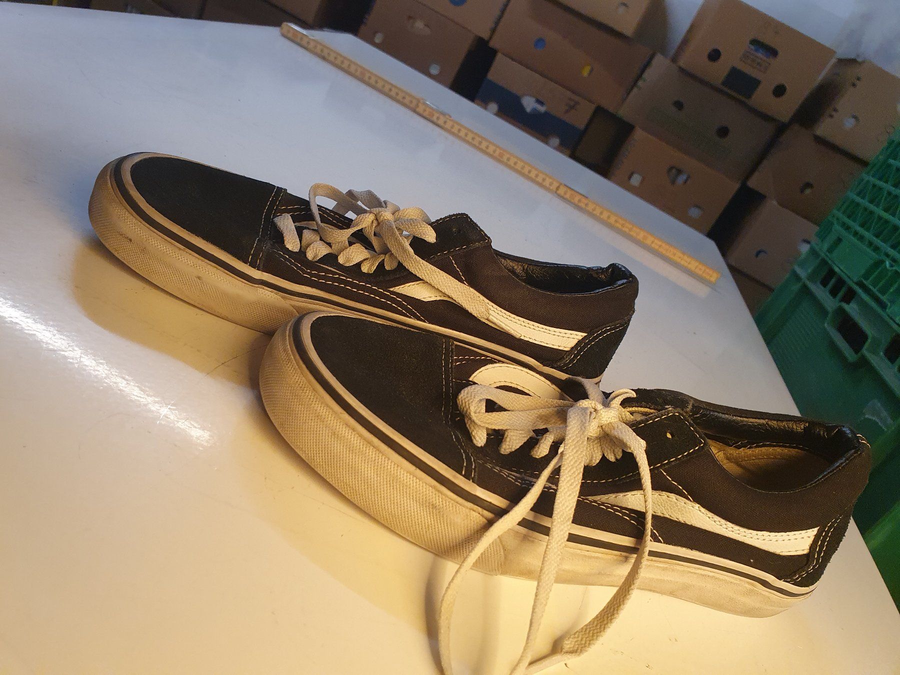 Scarpe da uomo: Off The Wall Turnschuhe grösse 39 – Usato da Zürich venduto da loosebone 4