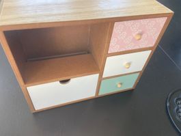 Aufbewahrungsbox fuer Schmuck oder bueroartikel