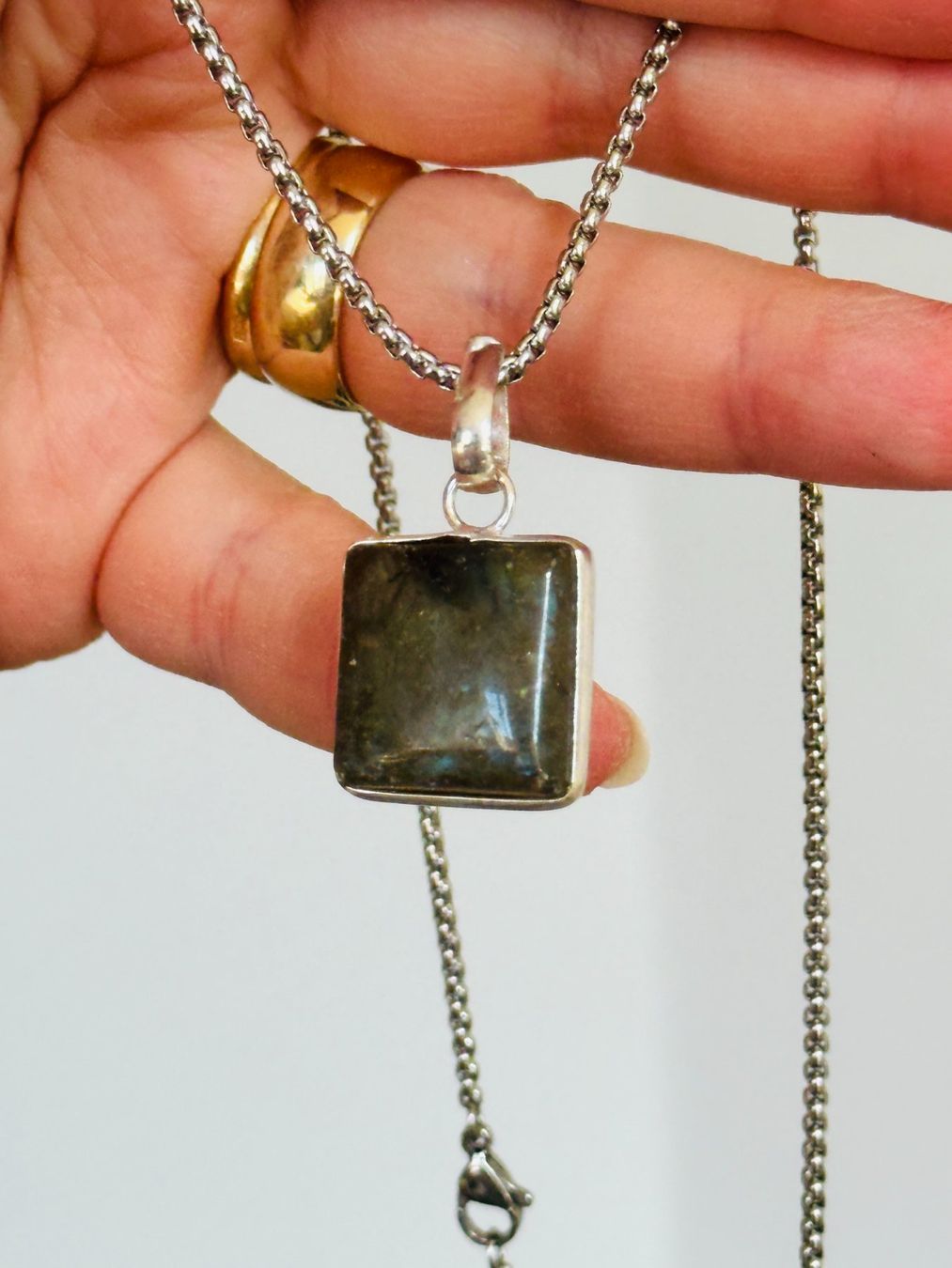 Catenine: Labradorite Gemstone Handmade Jewelry necklace – Nuovo e nell'imballaggio originale da Genève venduto da AGBERG 2