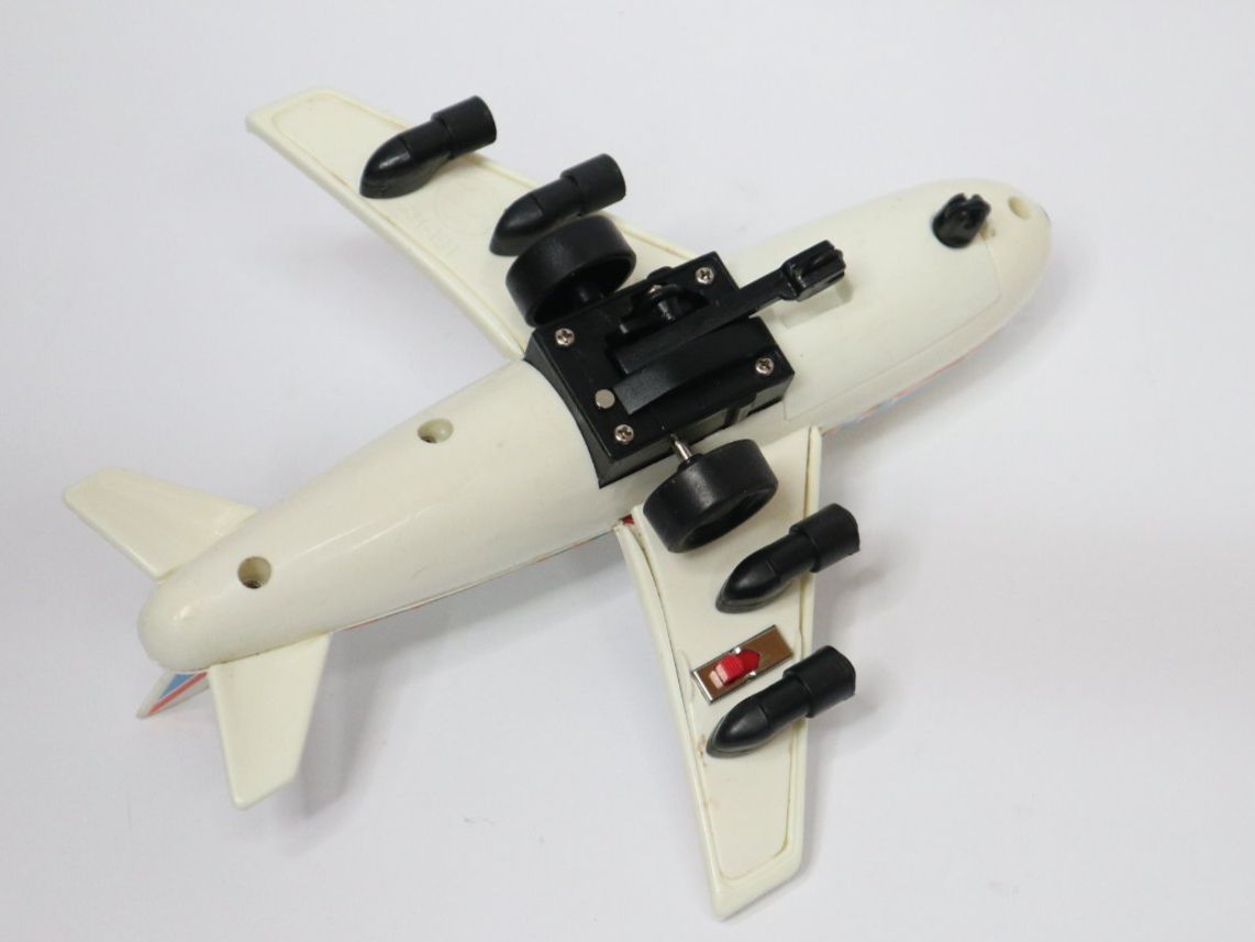 Jouets: Vintage Pan Am Jumbo Jet 747 . – Neuf (Voir description) à Eschenbach SG par Astalavista 4
