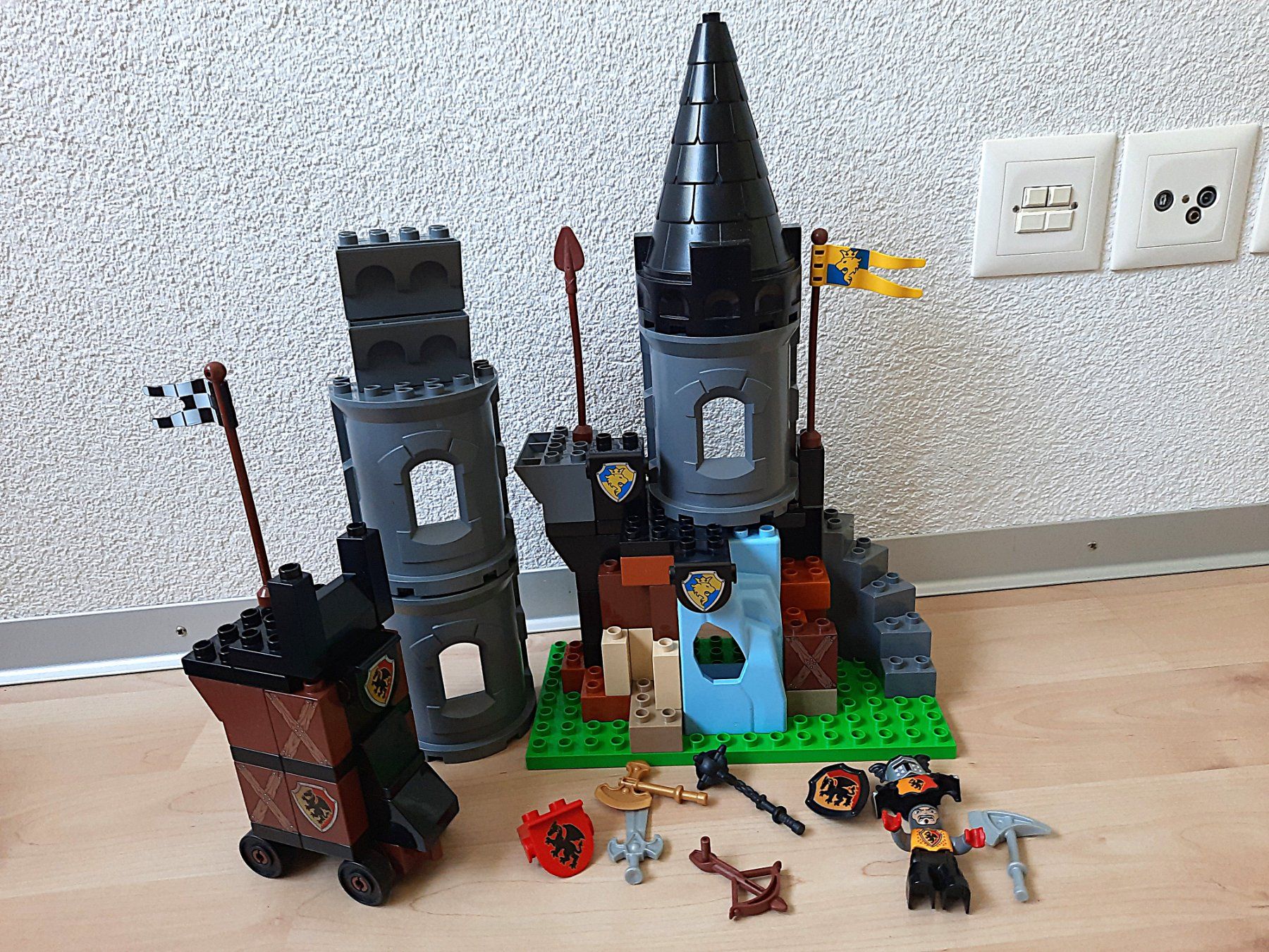 Lego Giocattoli: Lego Duplo Original Verteidigungsturm – Usato da Burgdorf venduto da annalisi 5