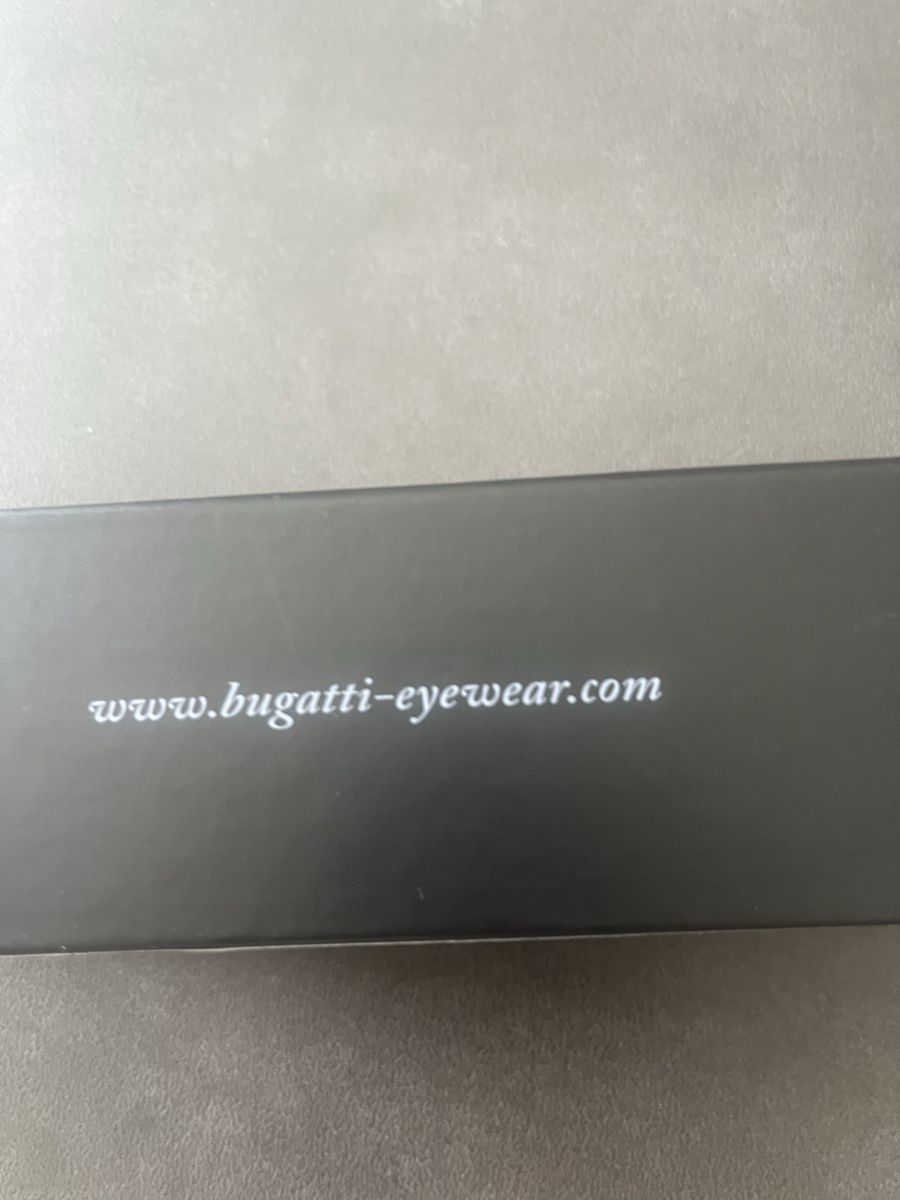 Borse: Bugatti Eyewear Case Black Good Condition – Nuovo (secondo la descrizione) da Suhr venduto da brigittaba 3