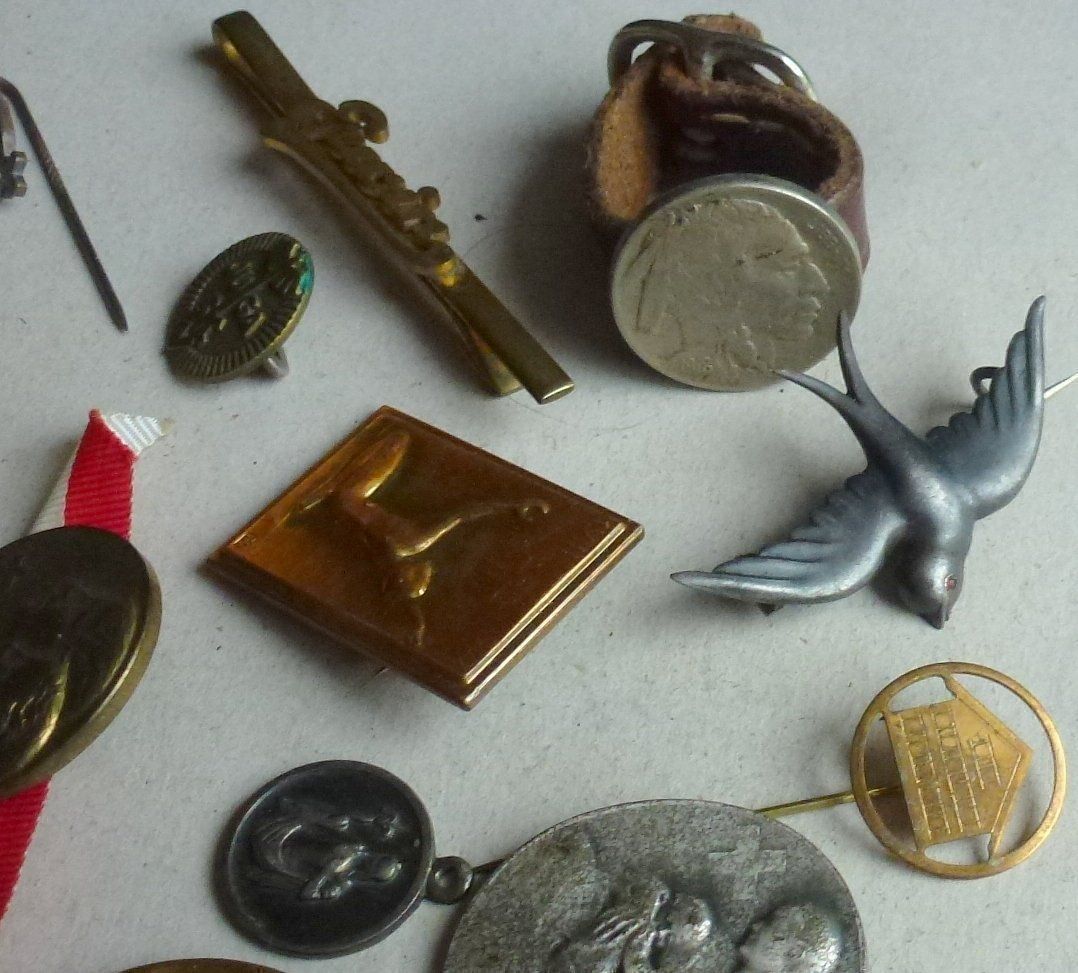 Medaglie: Lot + diversen interessanten Anstecker – Usato da Walkringen venduto da Casablanca777 1