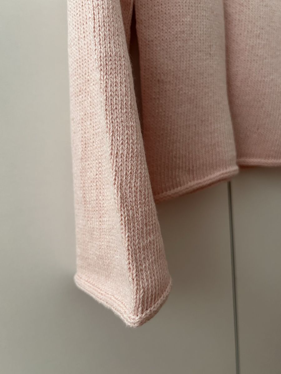 Maglioni & Felpe: Pullover mit weitem Ausschnitt Grösse S – Usato da Widnau venduto da Xroma-11 1