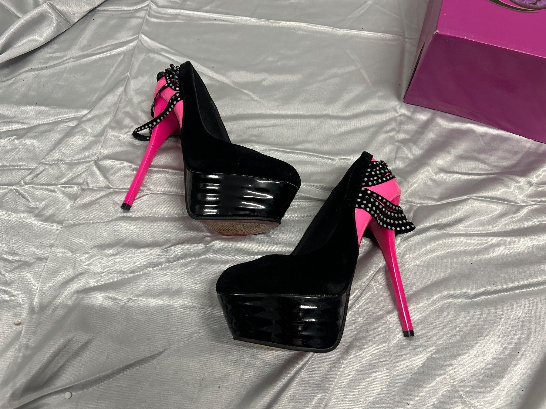 Scarpe da donna: Plateau Pumps Gr 35 Neu – Nuovo e nell'imballaggio originale da Regensdorf venduto da Spyke55 1