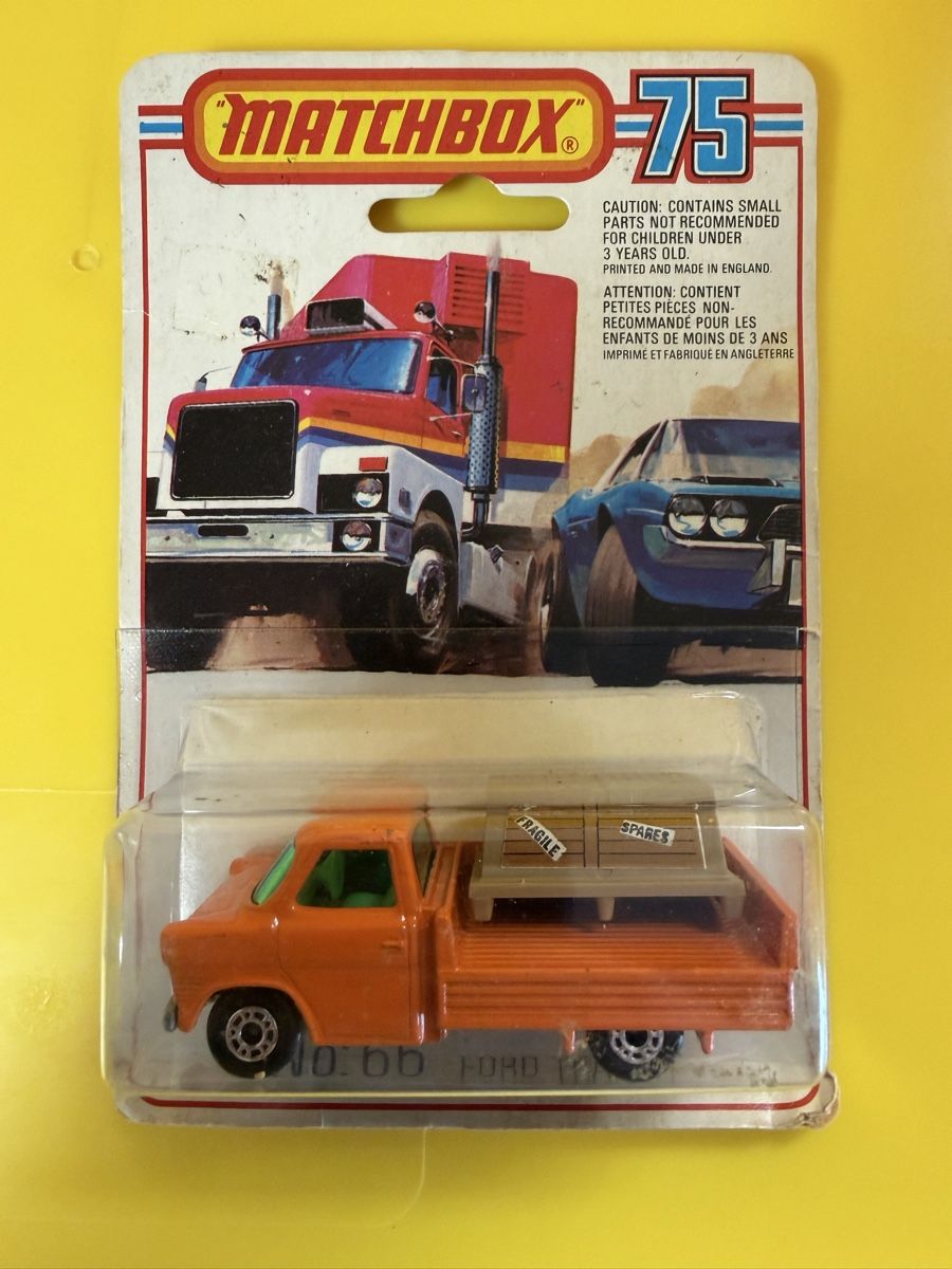 Matchbox Kit di modellismo & Modellini statici: Rare Canada / Matchbox Ford Transit orange 1:64 emballa – Usato da Evionnaz venduto da eriba430